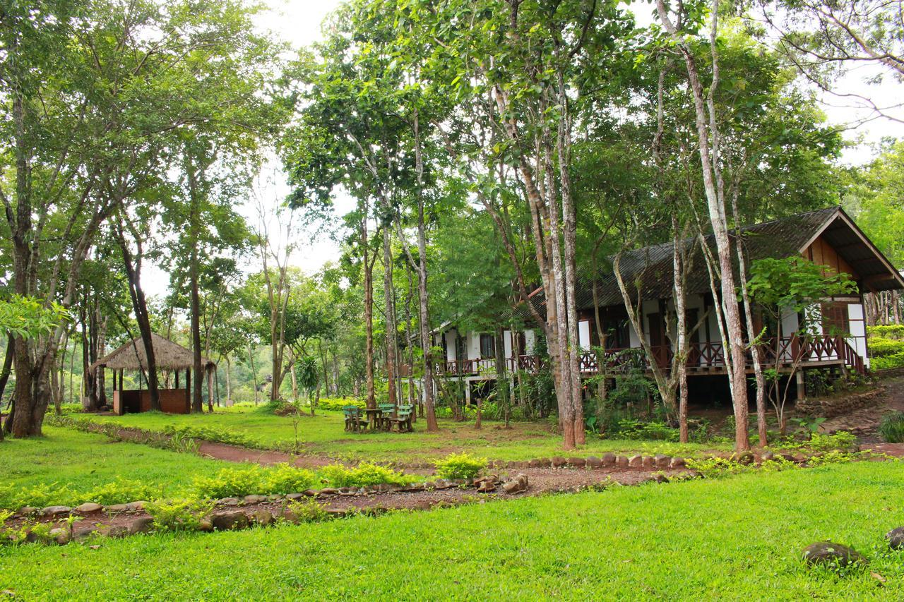 Tadlo Lodge Beng Bagian luar foto
