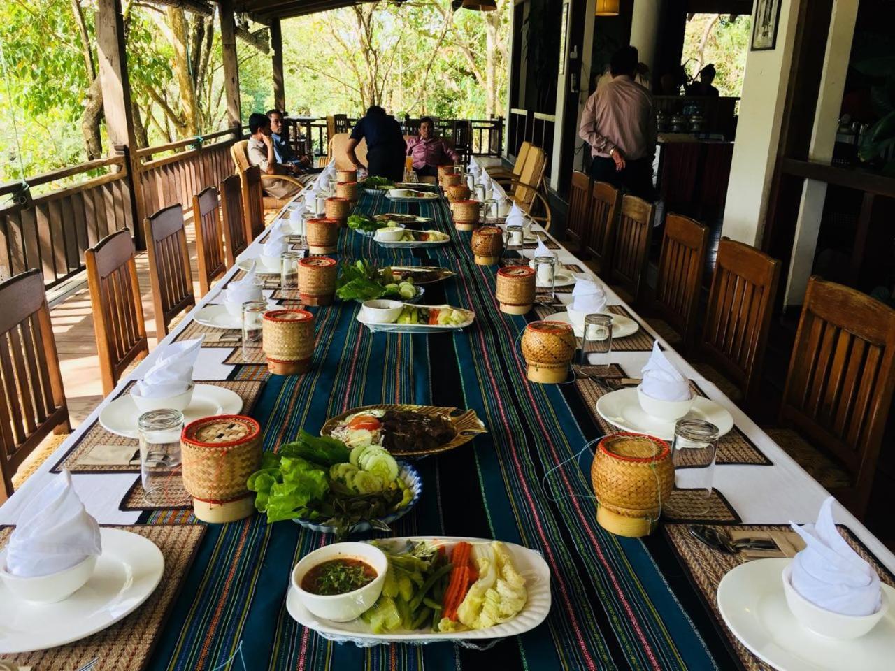 Tadlo Lodge Beng Bagian luar foto