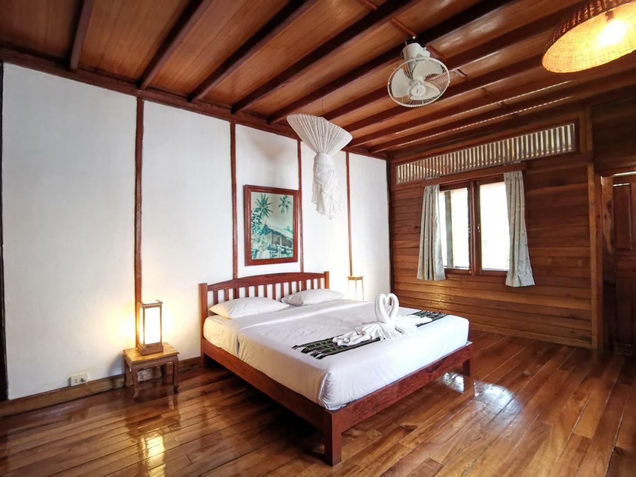 Tadlo Lodge Beng Bagian luar foto