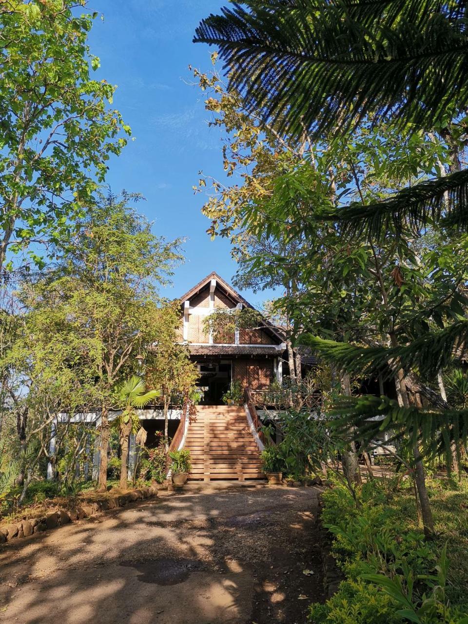 Tadlo Lodge Beng Bagian luar foto